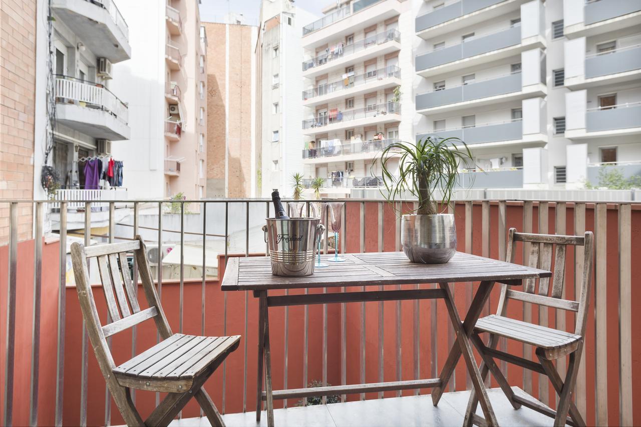 My Space Barcelona Pool City Center Екстер'єр фото